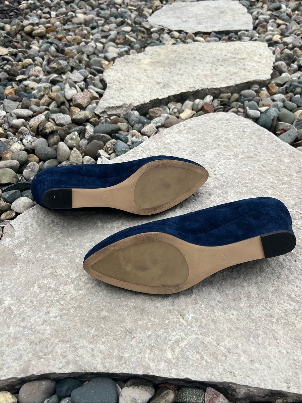Talbots Navy Suede Wedge Pumps - Picture 8 of 14